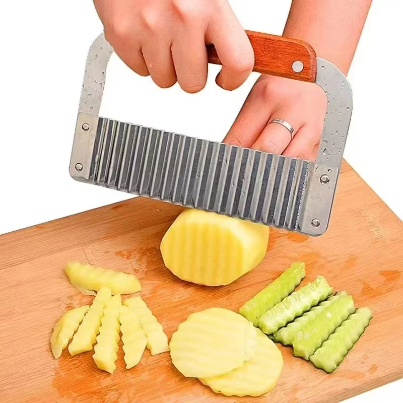 Couteau ondulé avec manche en bois en acier inoxydable, couteau à pommes de terre en dents de loup, 
