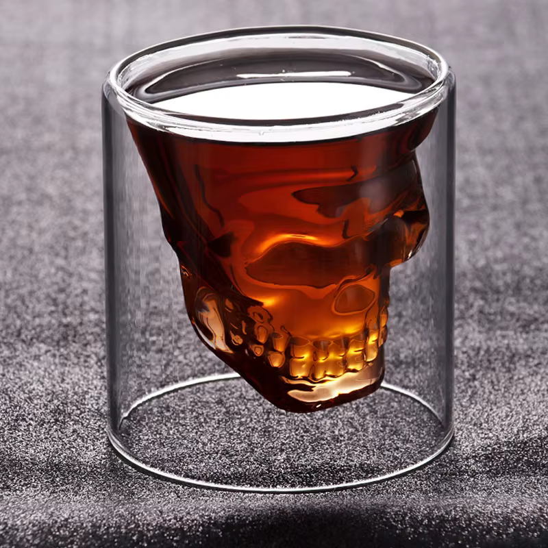 Barre de verre créative Double crâne, verre isolé transparent, crâne, whisky, liqueur, bière, verre 