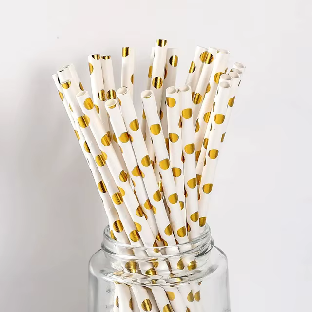Assiettes en papier jetables, fournitures de fête dorées, décorations d'anniversaire et de baptême à