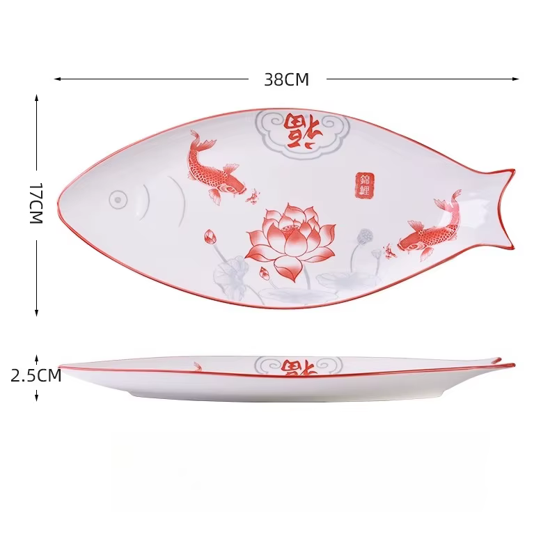 Plat de poisson cuit à la vapeur à la maison avec une sensation haut de gamme, grand plat de poisson