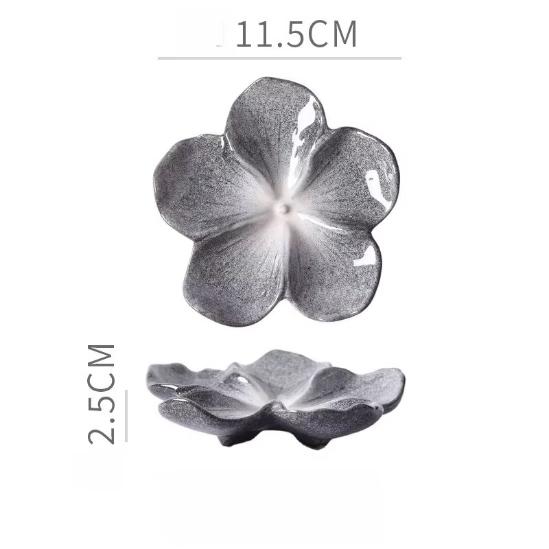 Plat artisanal en céramique Vintage, plat japonais en forme de fleur, plats créatifs pour sauce à tr