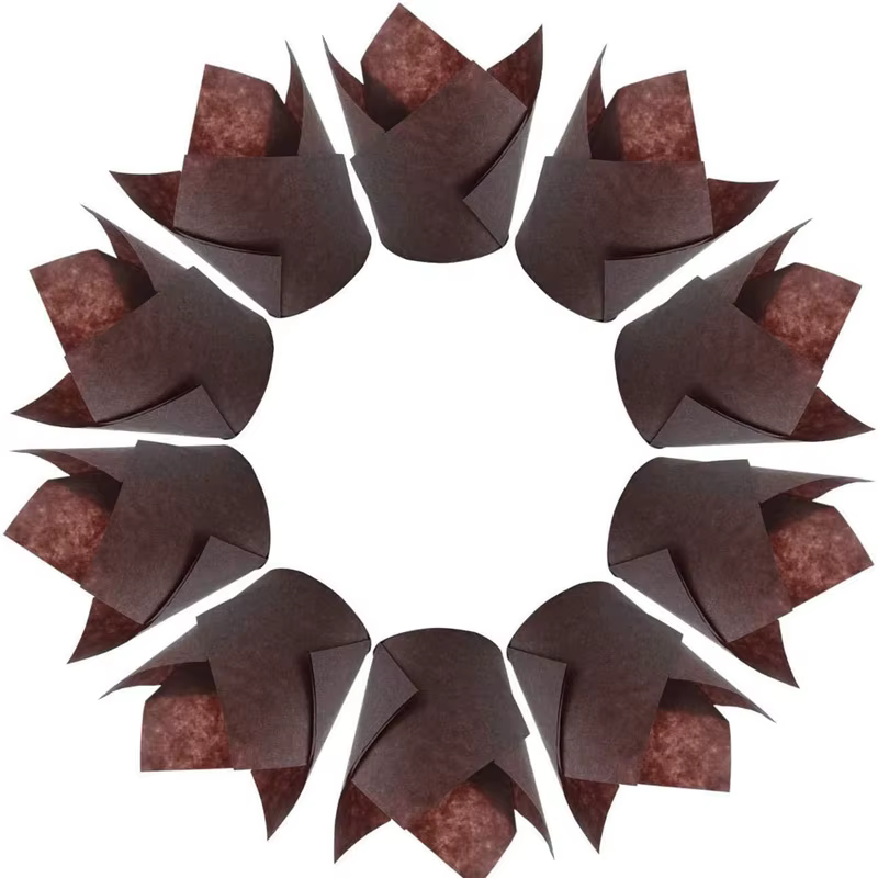 Obtenez créatif avec 200 doublures de cupcakes tulipes – Gobelets de cuisson marron, parfaits pour t