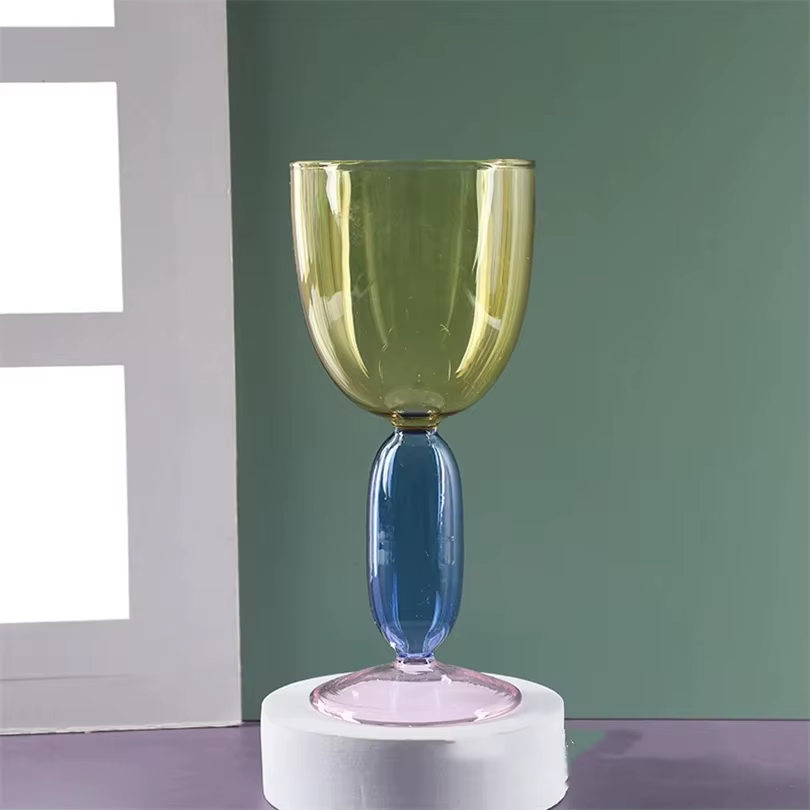 Gobelet en verre coloré nordique, verres à vin, Bordeaux, lumière de maison, luxe rétro ovale, verre