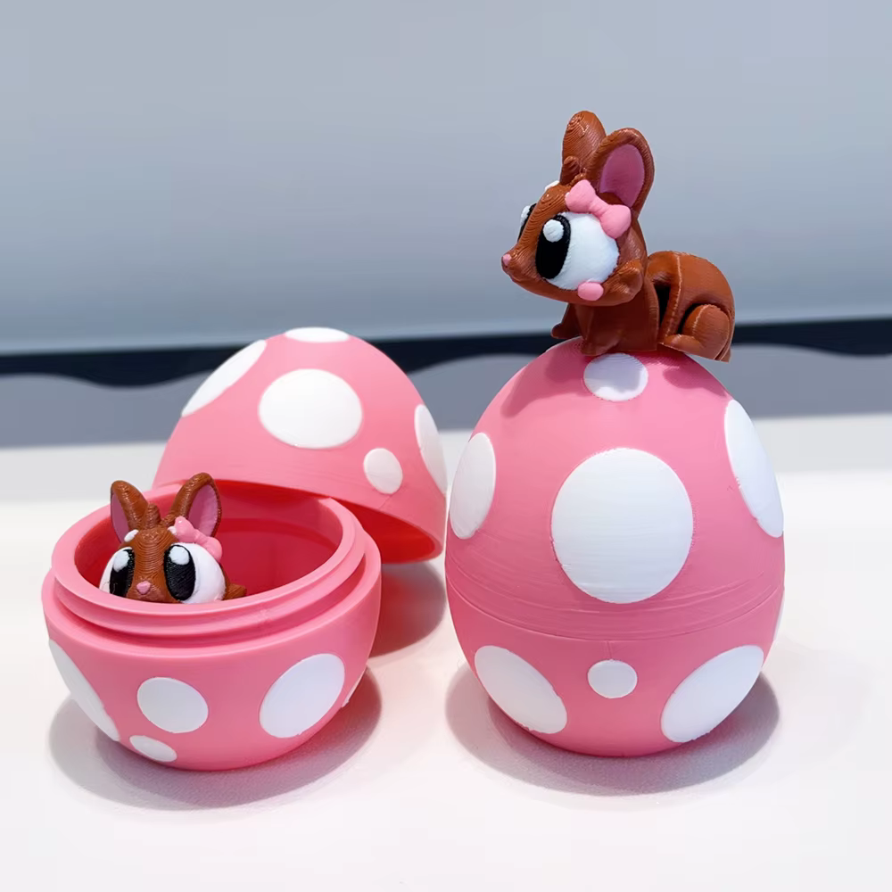 Modèle d'œuf de lapin et de lapin coloré, café mignon et idiot imprimé en 3d, décoration de bureau e