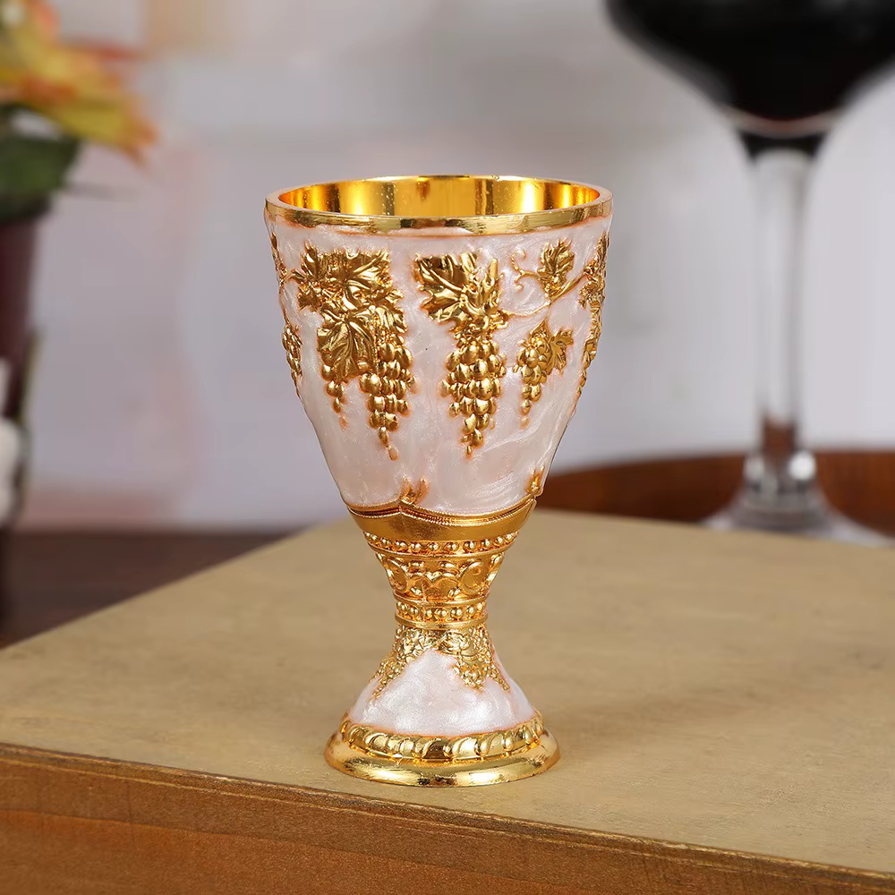Nouvelles coupelles à vin et spiritueux de style européen, rétro, en alliage, pour vodka, verrerie d