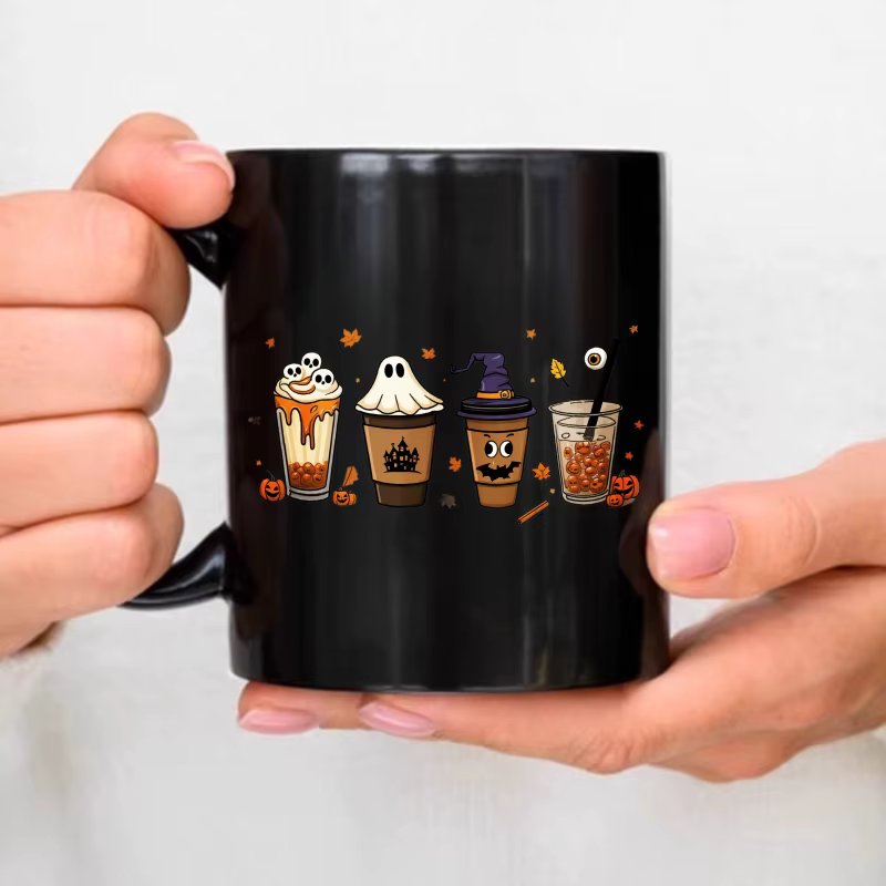 Tasses à café Halloween, boissons d'horreur noires et dessins fantômes, parfaites pour les fêtes d'a