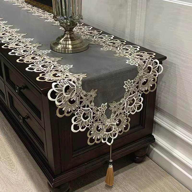 Chemin de Table de luxe en dentelle florale, nappe brodée élégante européenne pour salle à manger, c