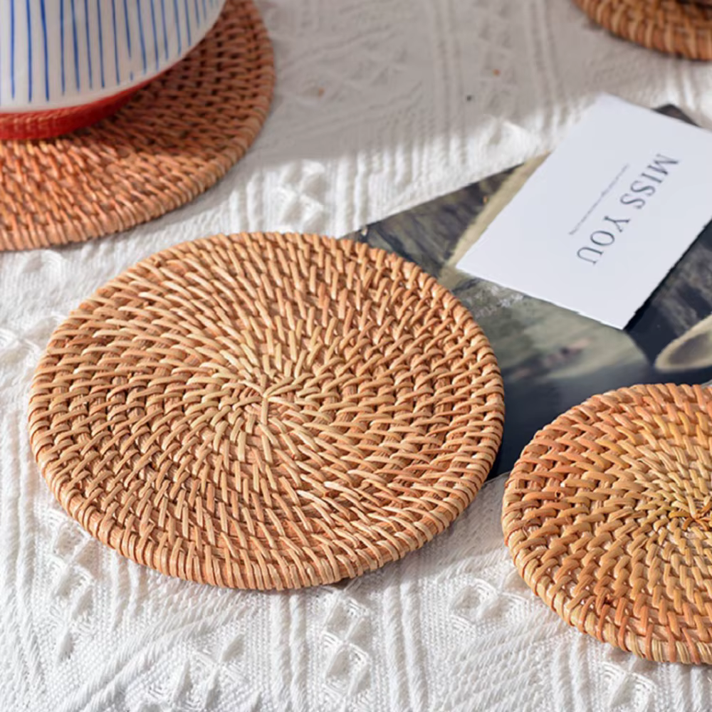 Set de Table Rond Rétro en Rotin Naturel Tissé