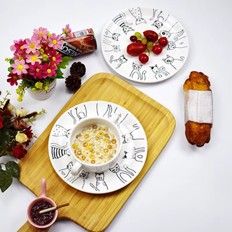 Assiette en céramique chat mignon