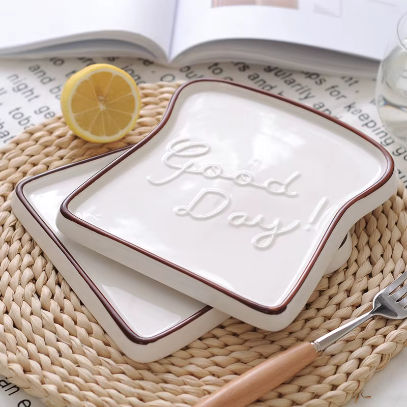 1pc bonne journée Toast forme porcelaine assiettes plats nourriture pain Dessert plateau pour petit déjeuner vaisselle
