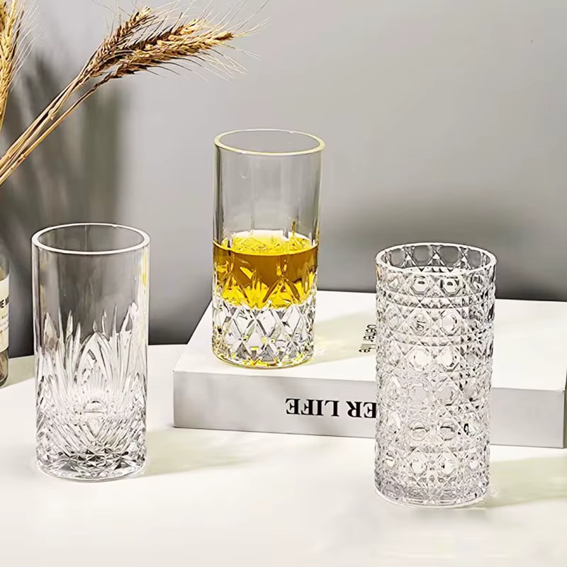 Verre à cocktail créatif