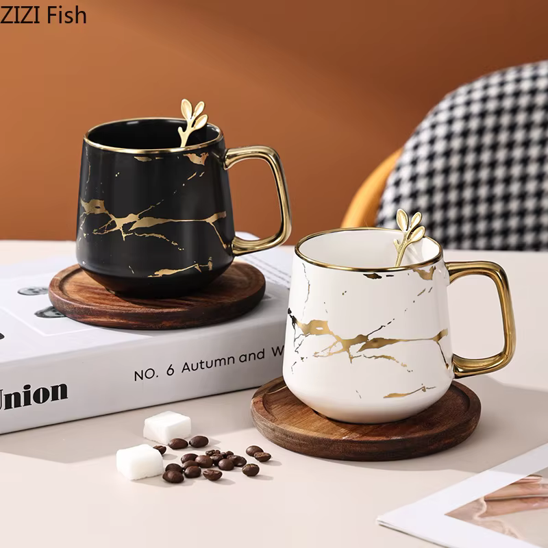 Tasse à café en céramique texturée effet marbre nordique