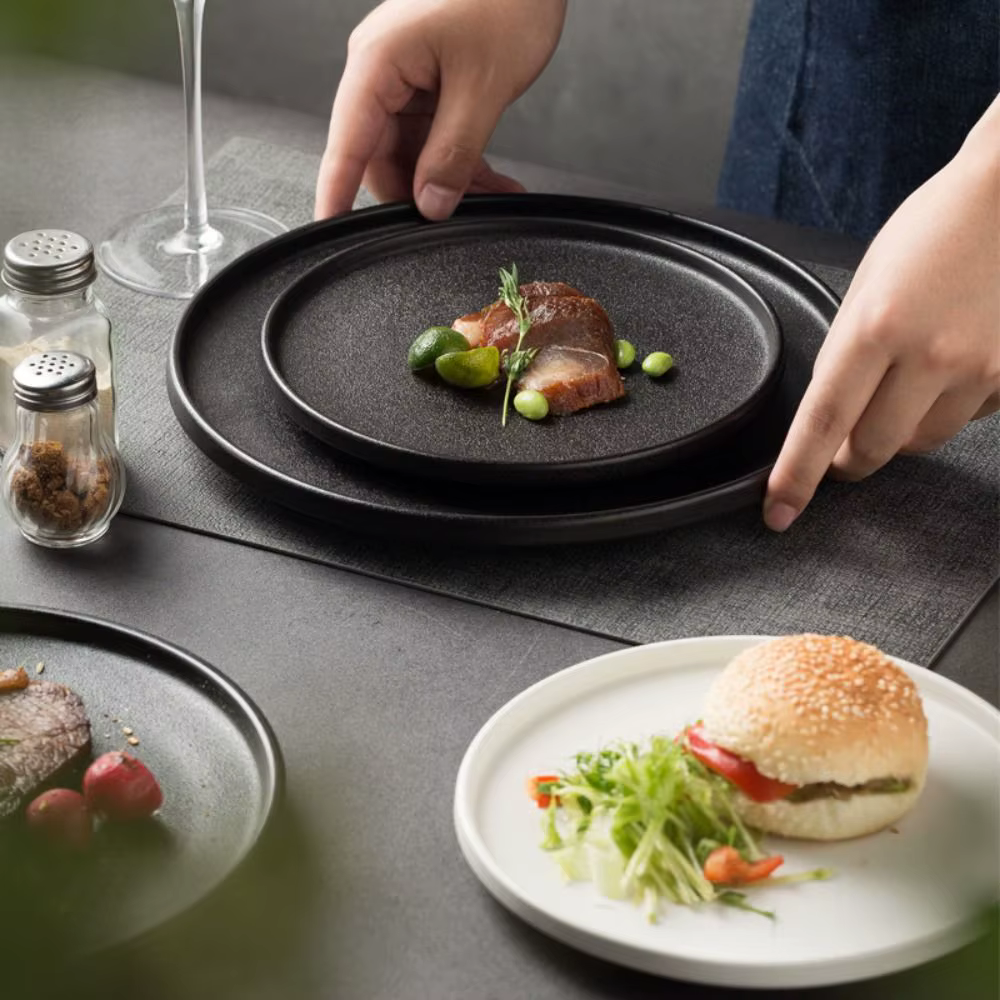 Assiette à steak en céramique
