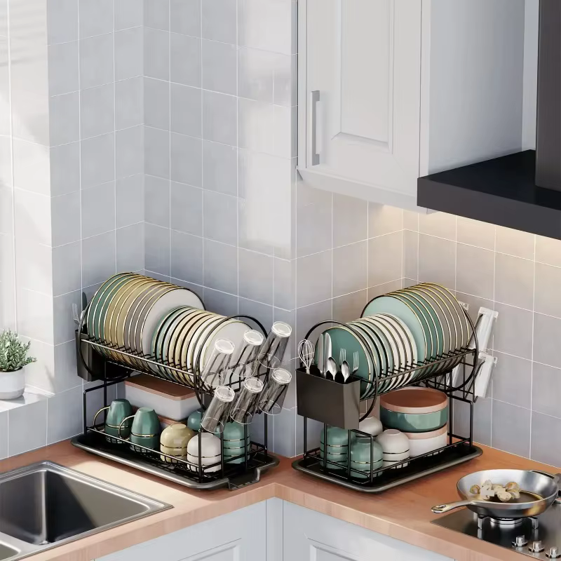 Égouttoir à vaisselle à 2 niveaux avec plateau de drainage, égouttoir à vaisselle, support de rangement pour comptoir de cuisine, porte-gobelets, porte-couteaux et porte-fourchettes