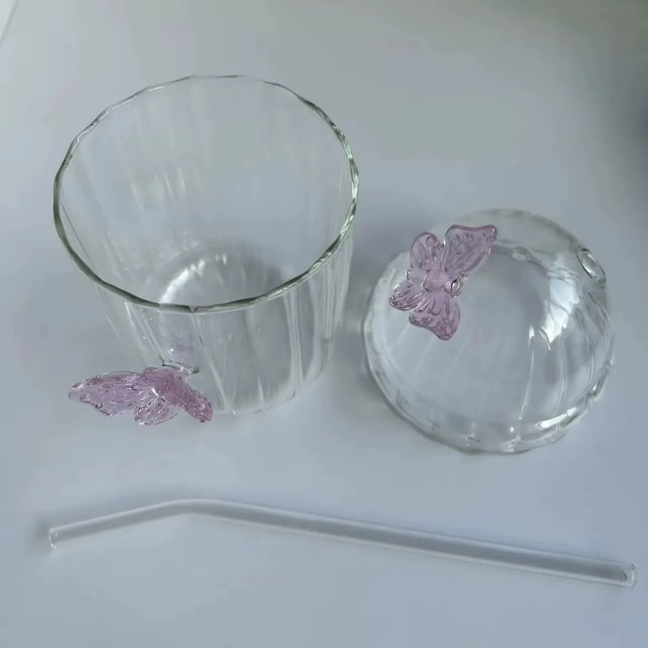 Tasse en verre Chic d'inspiration papillon de 400ML