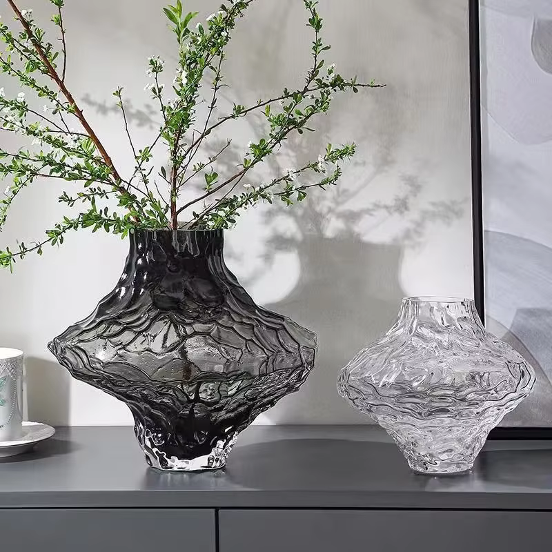 Vase en verre de la vallée nordique