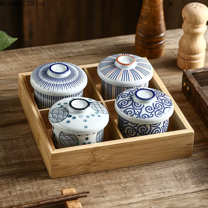 Petit bol à soupe en céramique japonaise avec couvercle