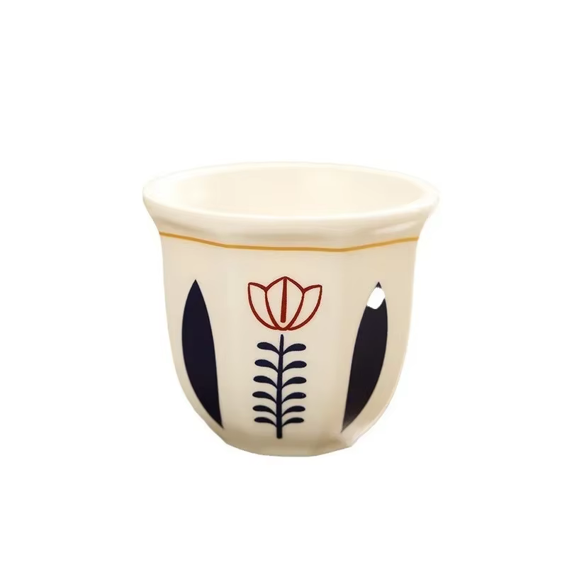 Tasse à expresso en céramique coordonnante