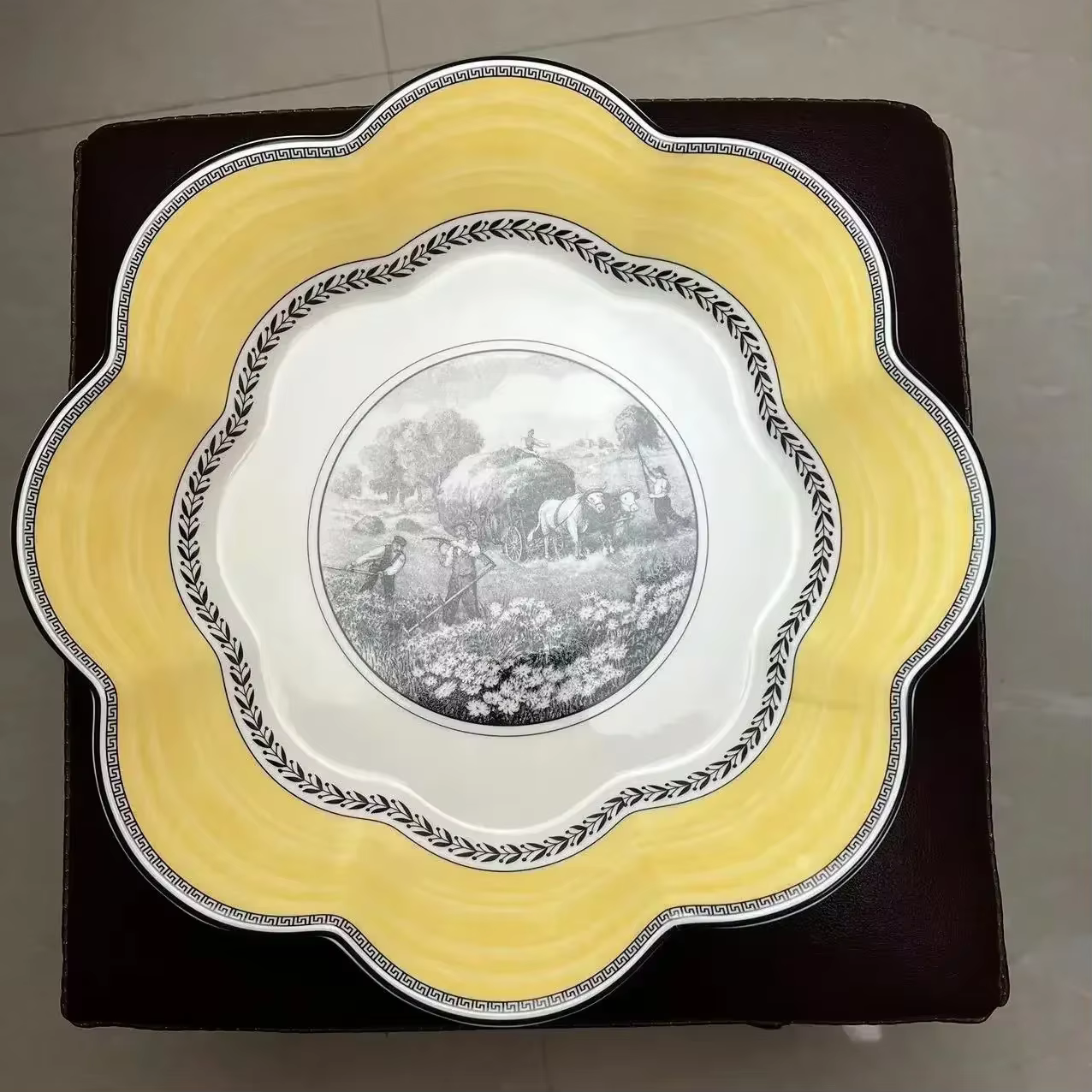 Assiette alimentaire en porcelaine