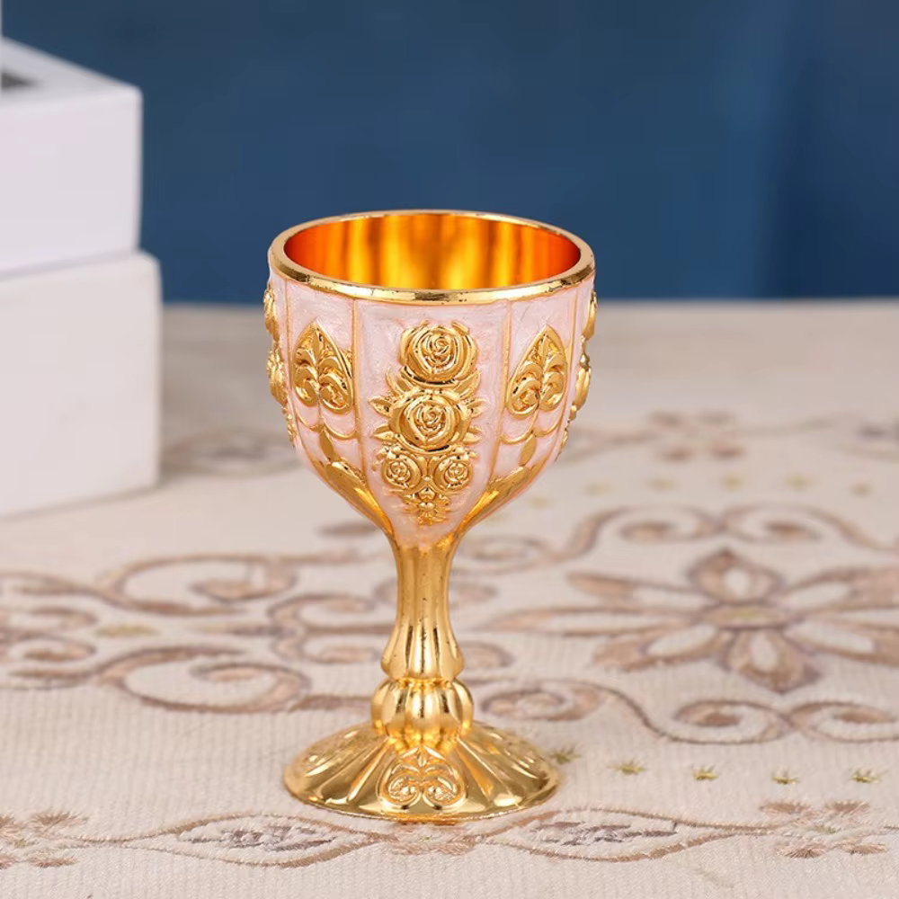 Verres à vin rétro créatifs en métal, style européen, verrerie de table, gobelet à spiritueux, verre à vodka, verre à vin blanc, décoration de bar et de maison