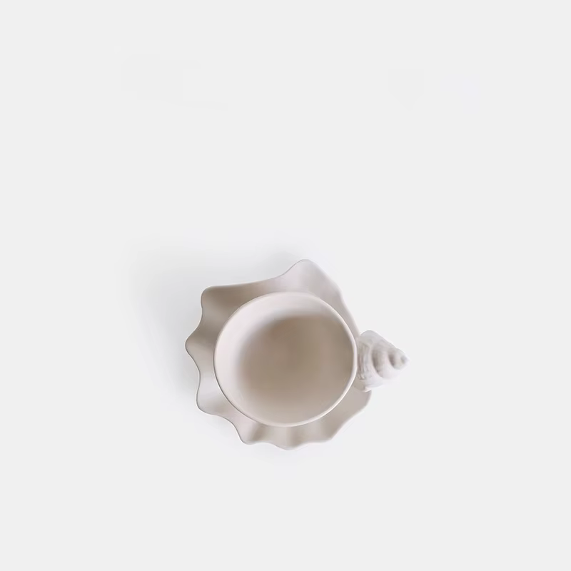 Tasse à café en céramique à coque mate