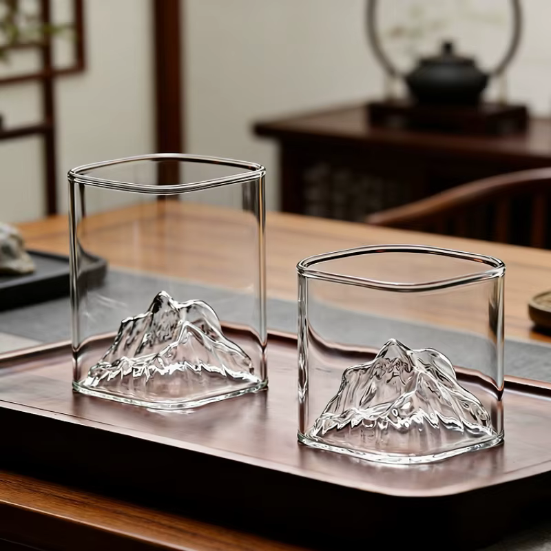 Tasse en verre esthétique