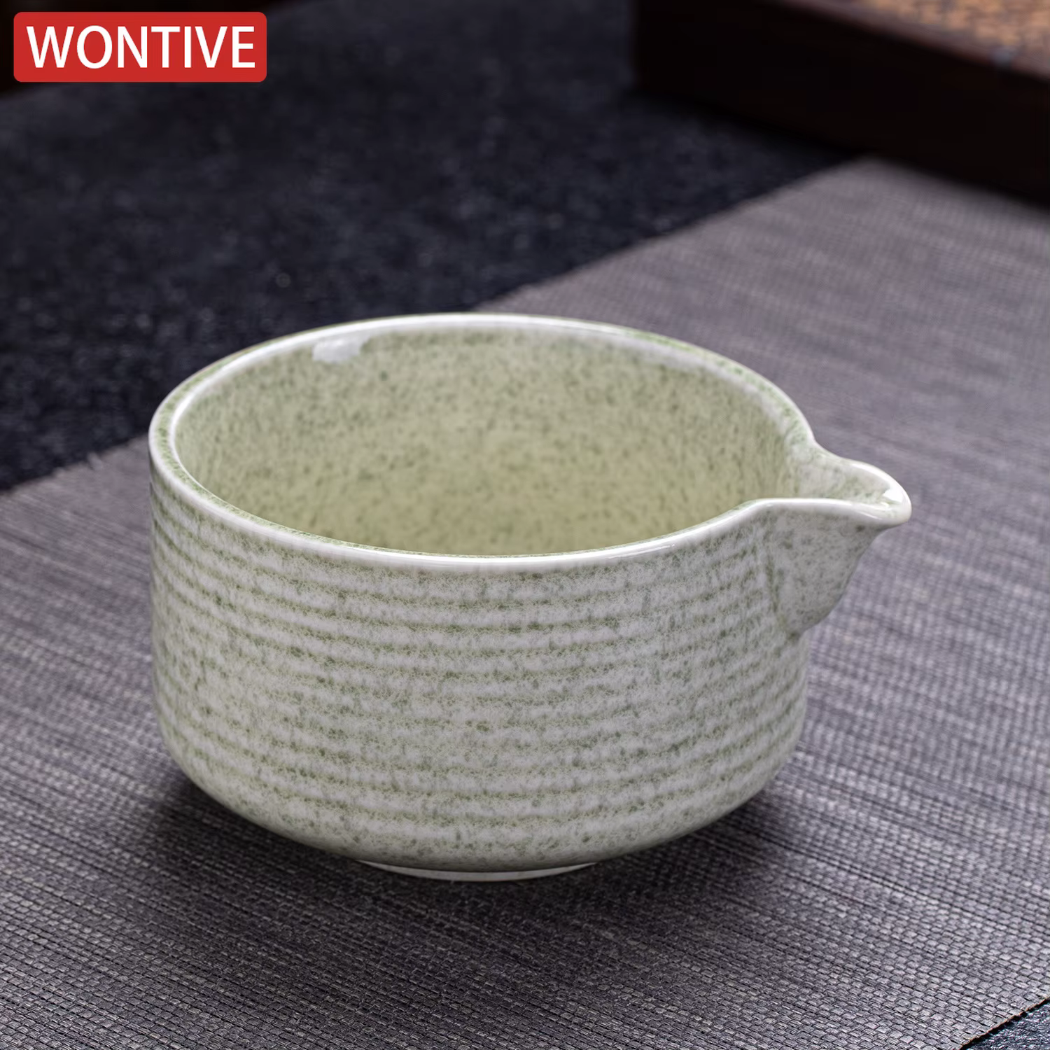 Bol Matcha en céramique gris vert