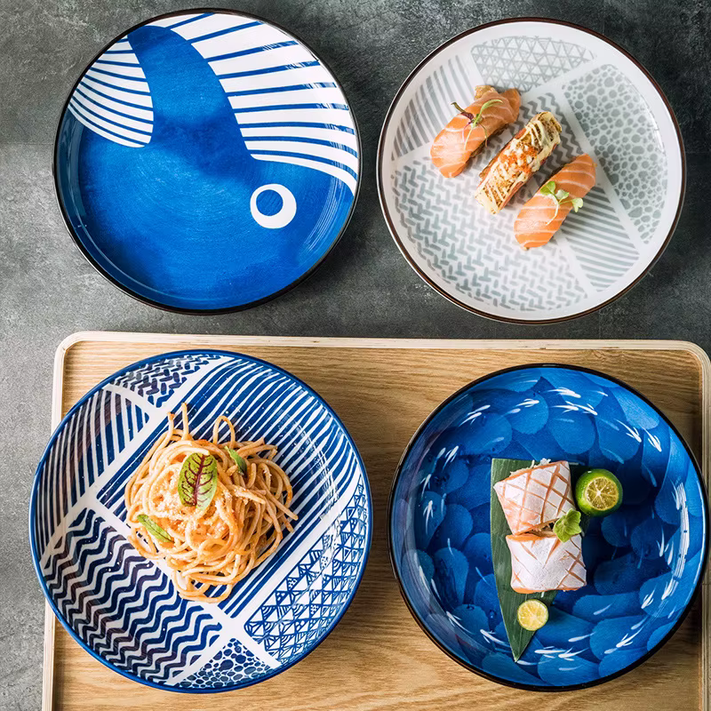 Assiette en céramique japonaise