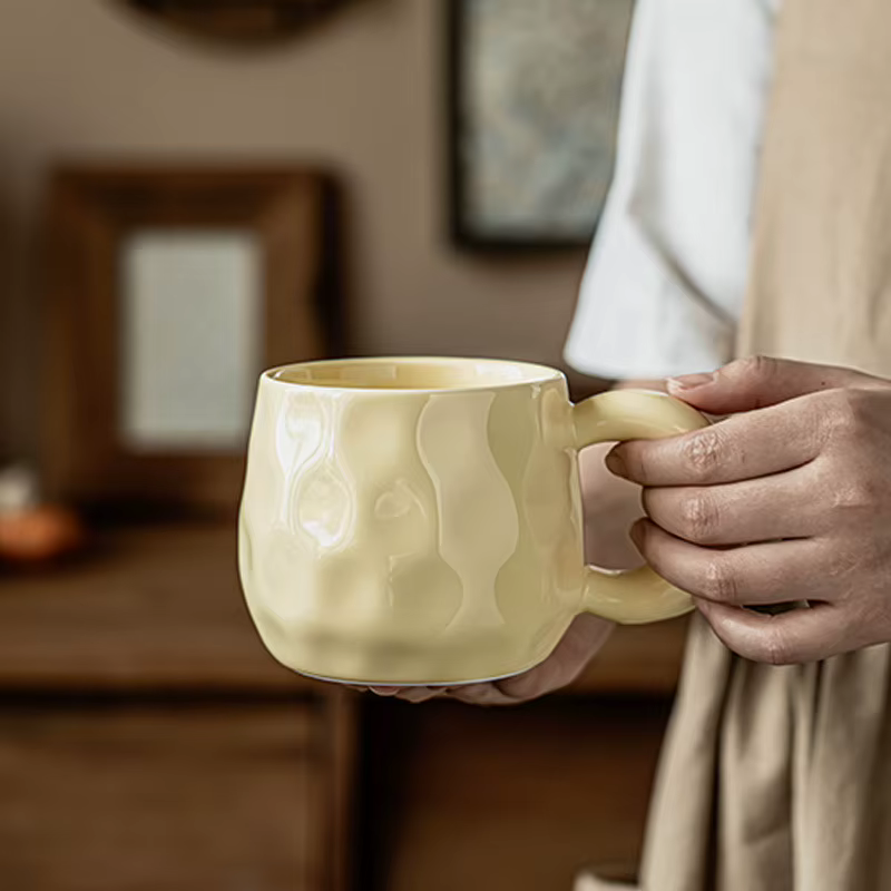 Tasses de Noël de tasse à café et crème Tasse en céramique Tasses drôles Tasse cadeau personnalisée pour thé Drinkware Tasses de petit déjeuner originales Bière