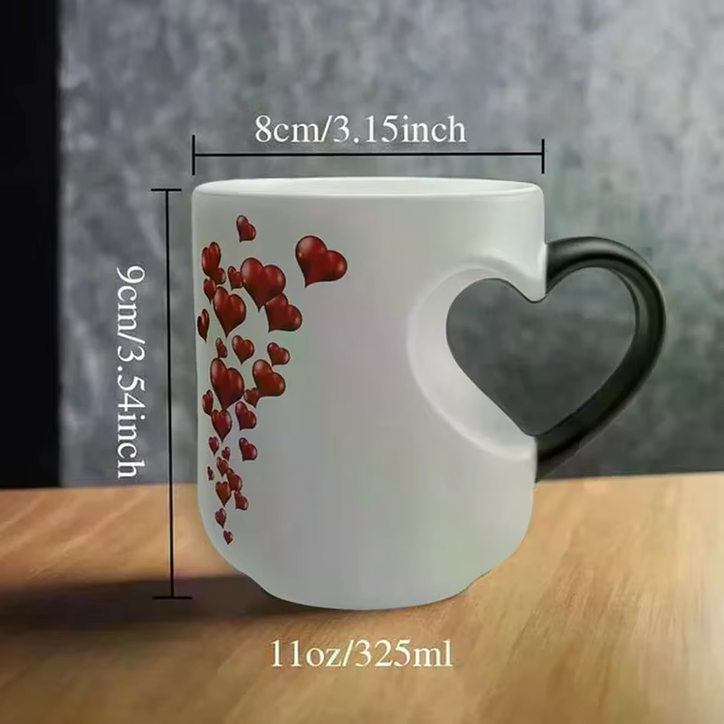 Tasse à café magique changeant de couleur