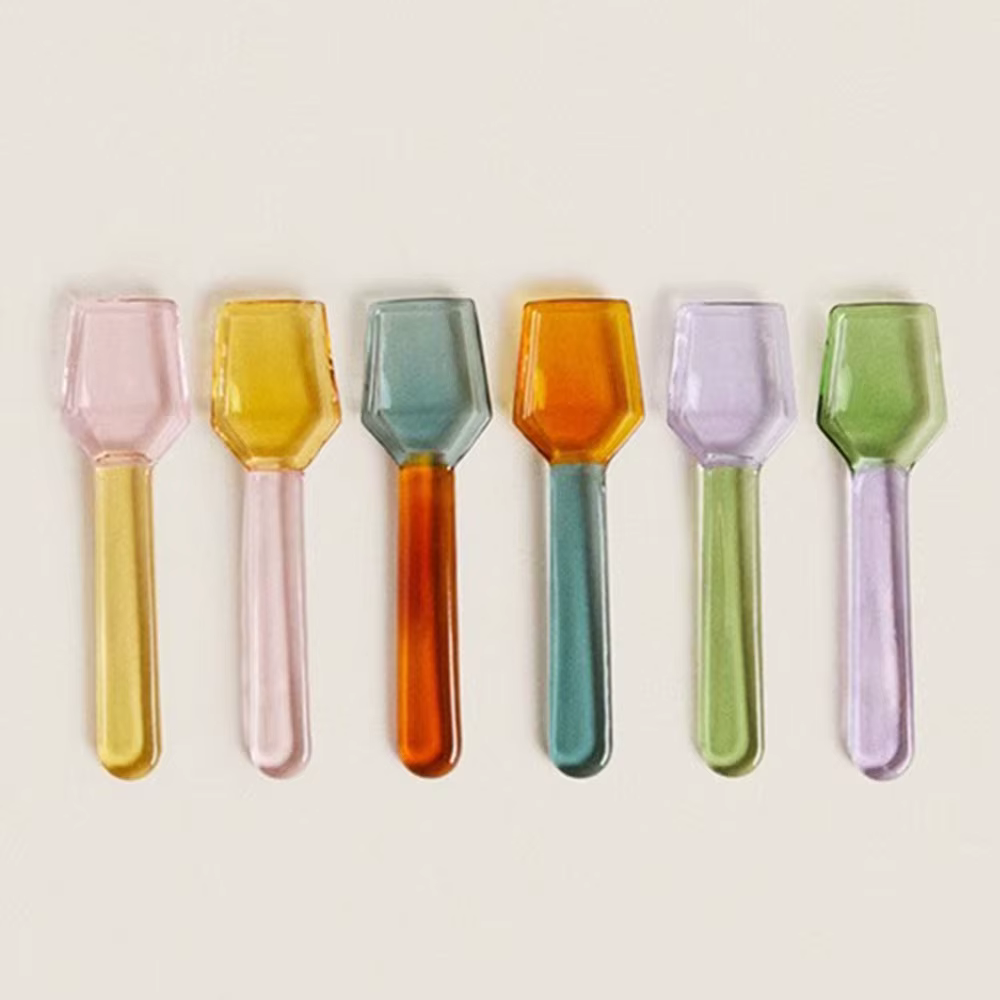 Petite cuillère en verre à Dessert créative