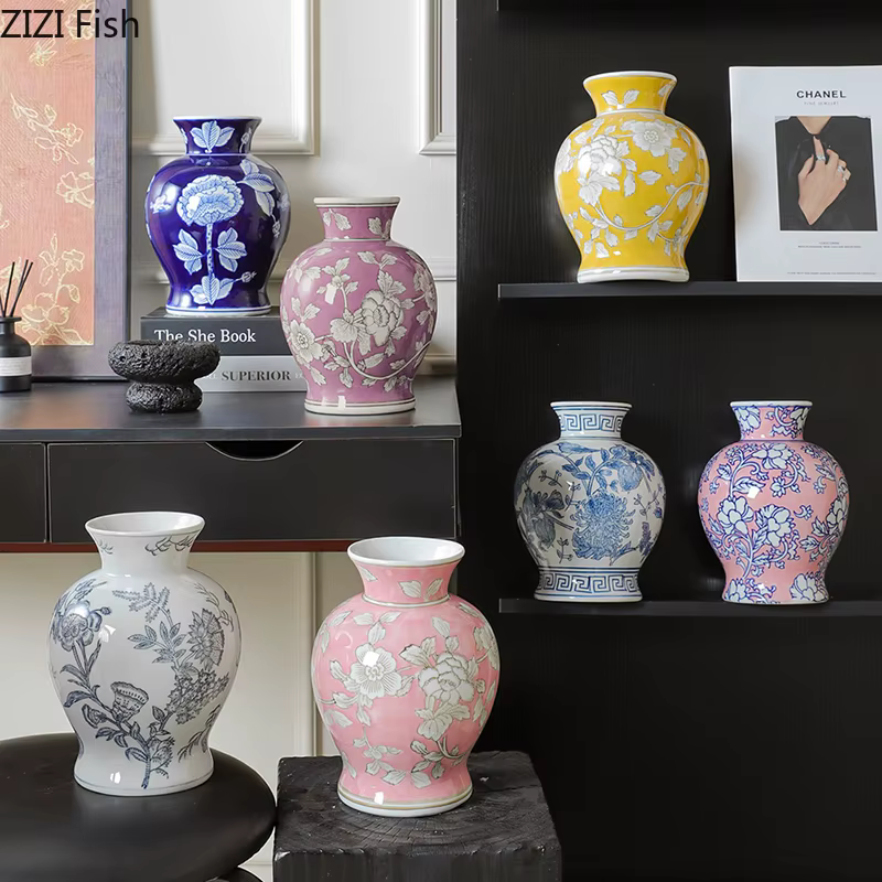 Vase en porcelaine bleue et blanche