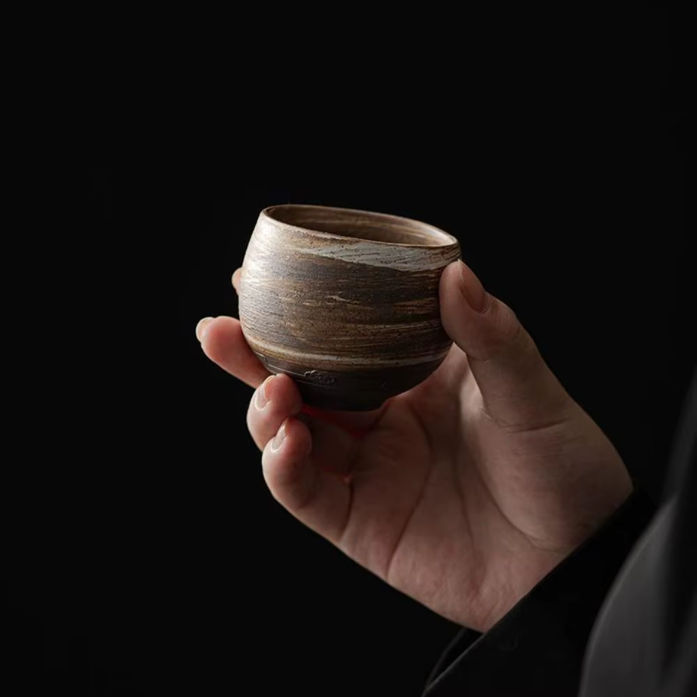 Tasse à thé en grès japonais