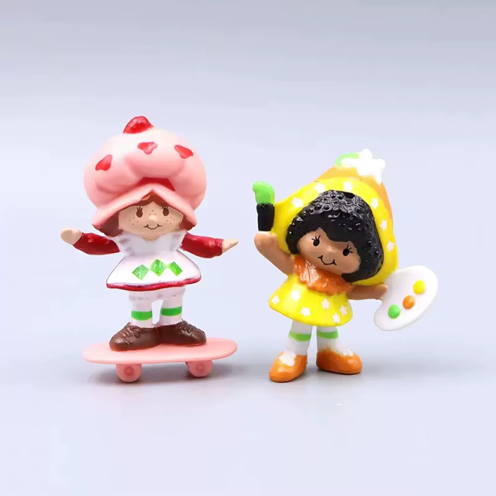 Figurine de fille fraise 6Cm, poupée Vintage Kawaii, décoration de gâteau, jouet de noël, cadeaux pour enfants, DIY bricolage