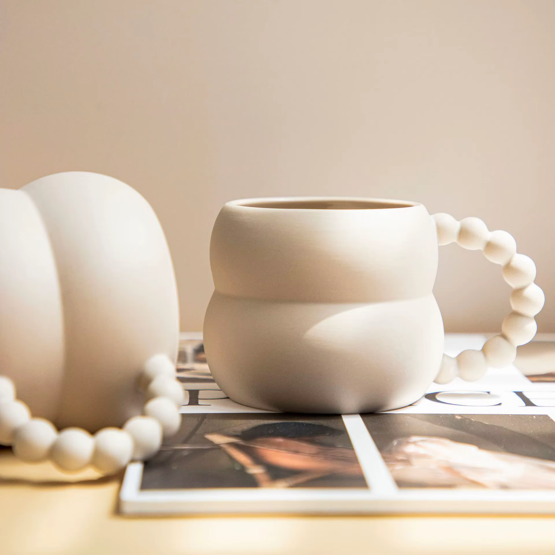 Tasse en céramique créative