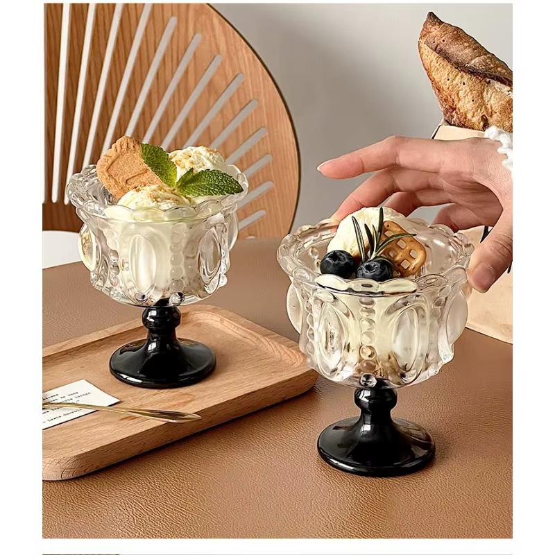 Tasse en verre Nordic Relief pour glaces