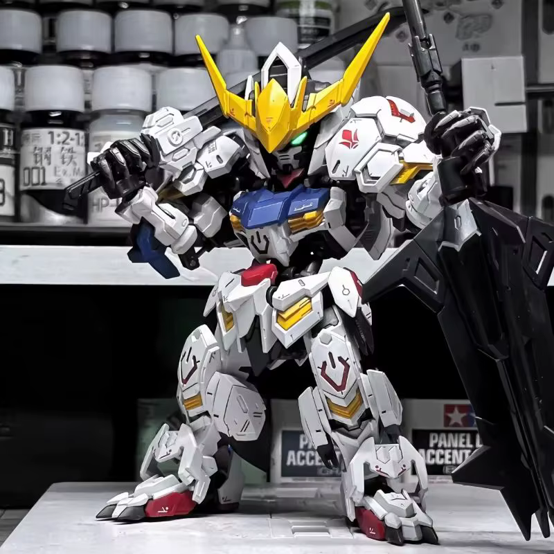 Kit de figurines à assembler Barbatos MGSD avec décalcomanies à l'eau, support de présentation gratuit, décoration de bureau, jouets surprise