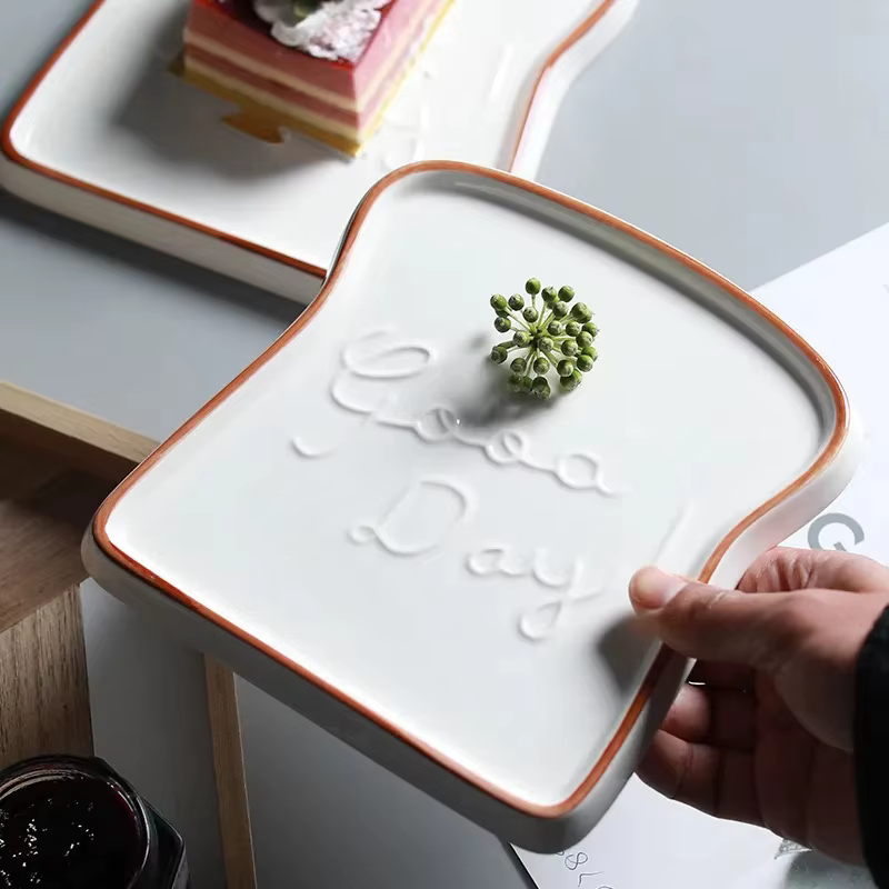 Assiette à pain pour petit-déjeuner