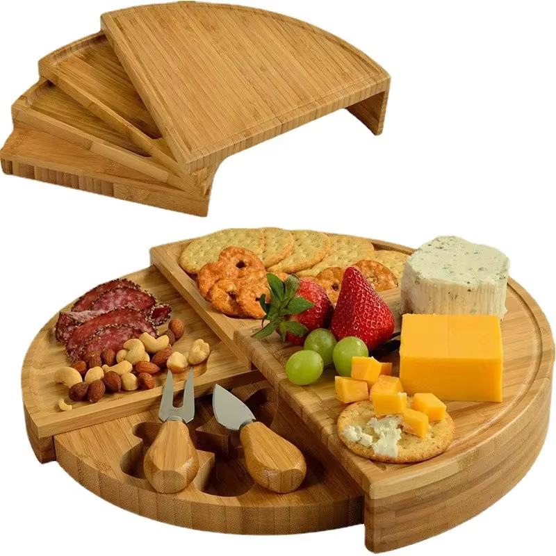Plateau à fromage en bambou festonné