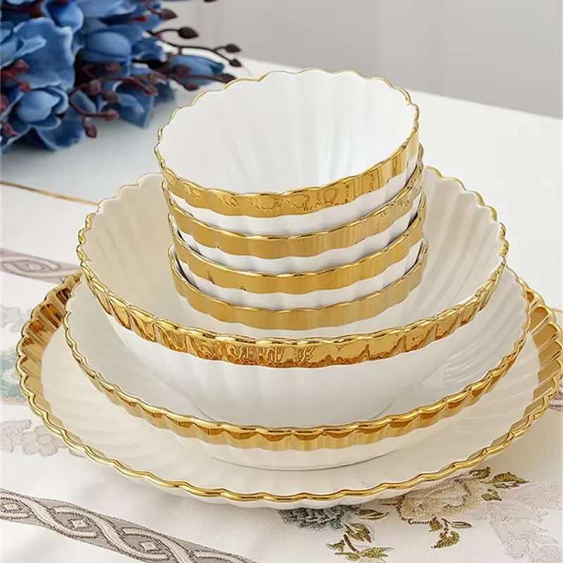Assiettes en porcelaine blanche améliorée pour la nourriture