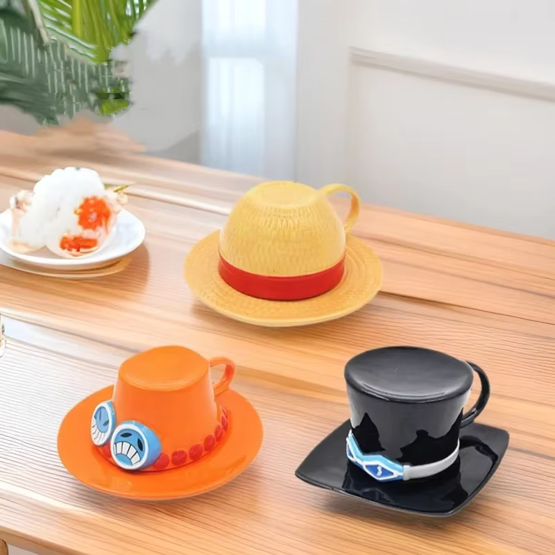 Ensemble de tasses et soucoupes en céramique de dessin animé créatif