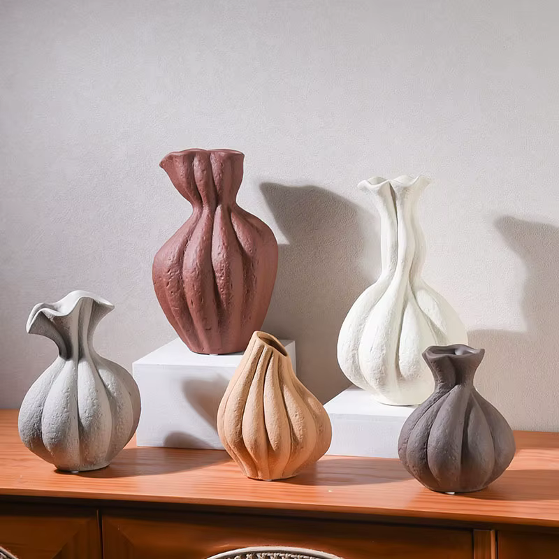 Vases en céramique artistiques