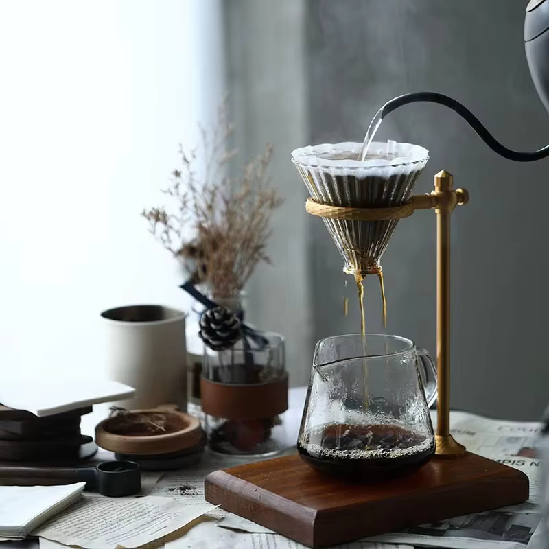 Support de brassage à café adapté à la tasse filtrante en forme de V