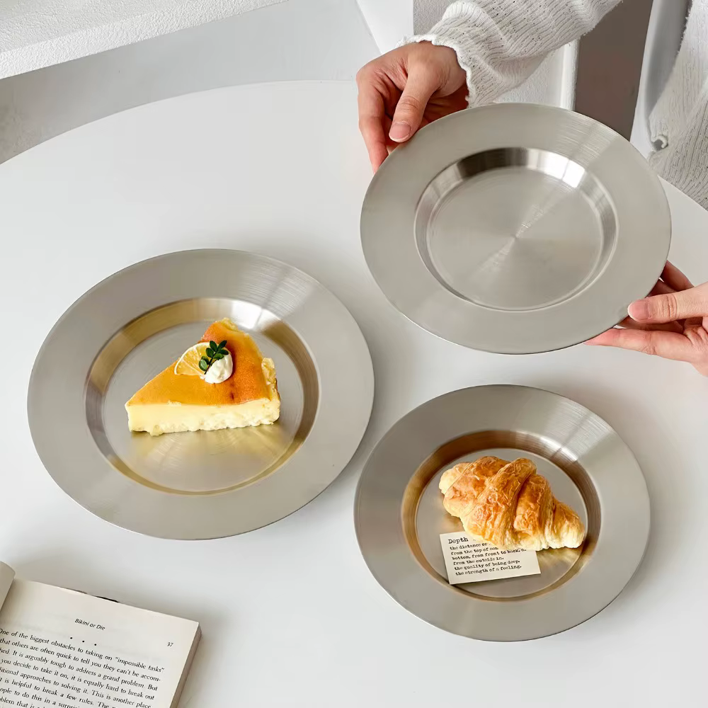 Assiette coréenne ronde en acier inoxydable pour steak