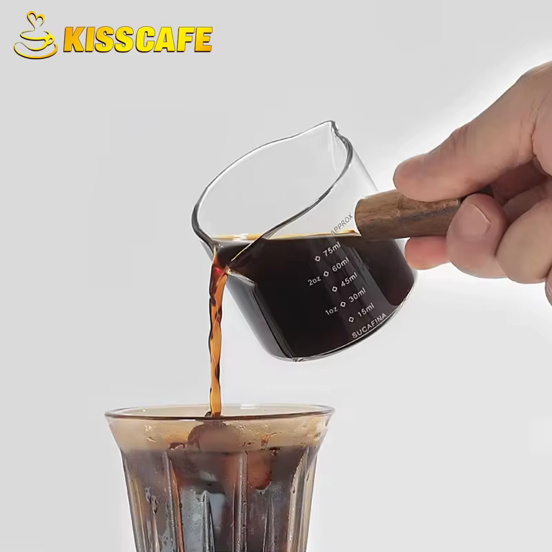 Tasse à expresso, verre à mesurer