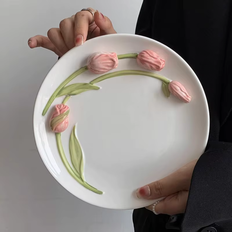 Tasse tulipe en céramique en Relief européen, thé de l'après-midi, Dessert, pâtisserie, fleurs peintes, tasse à café, tasse d'eau pour Couple, théière de café