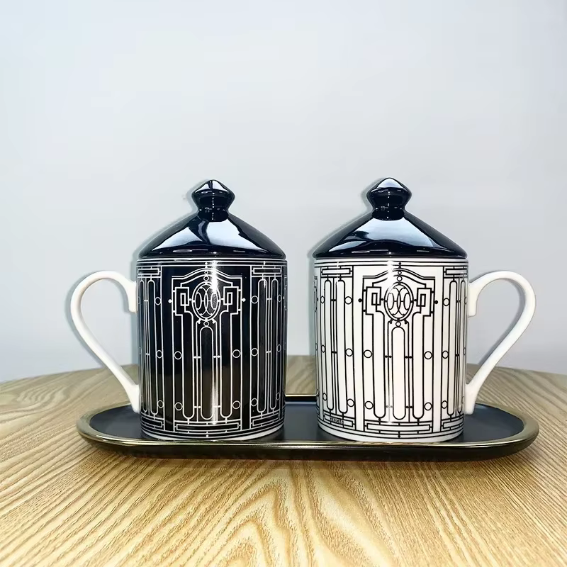 Tasse d'amoureux en céramique créative