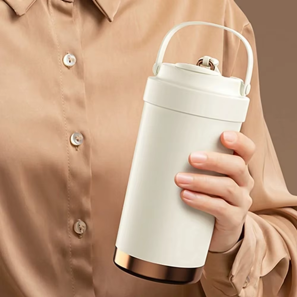 Mug de voyage 500 ml avec paille