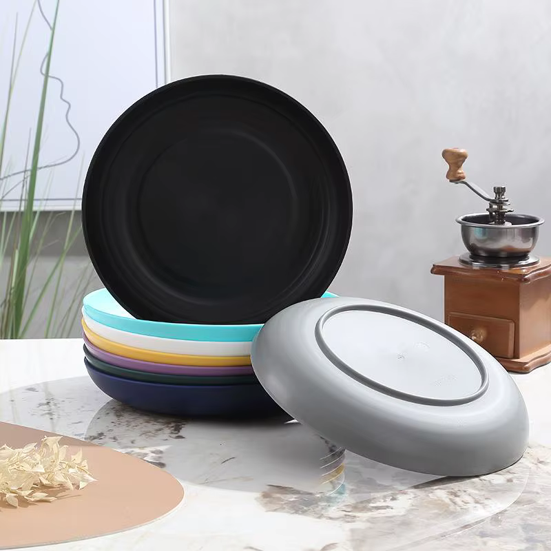Ensemble de vaisselle de pique-nique réutilisable en plastique pour 4 personnes