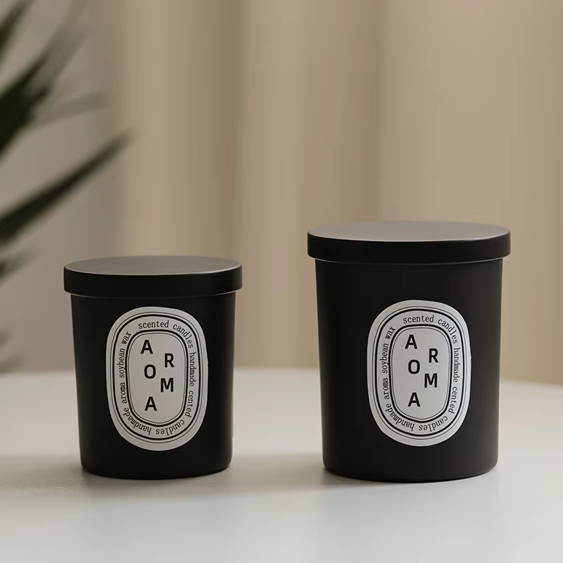 Bougeoirs en verre avec supports d'aromathérapie en métal